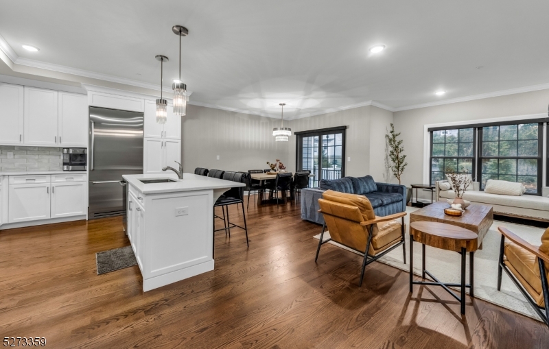 Dahlia Brook Townhomes - Residential