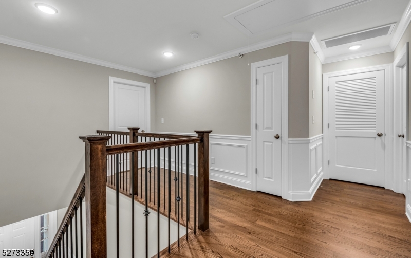 Dahlia Brook Townhomes - Residential