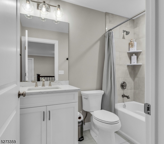 Dahlia Brook Townhomes - Residential