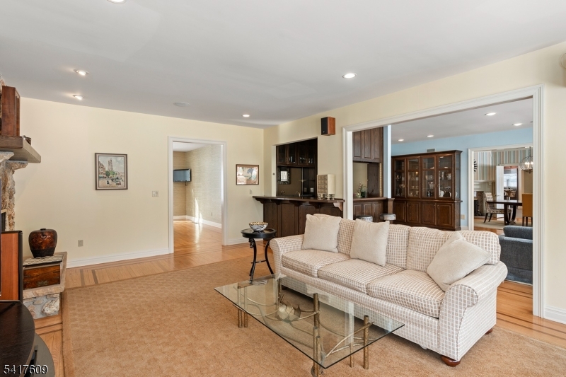 Legacy Estates - Residential