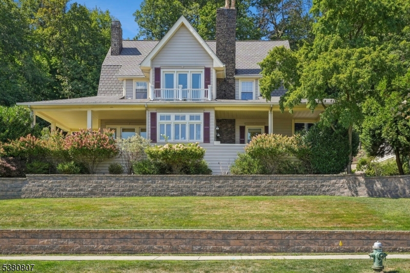 Estate Section - Residential