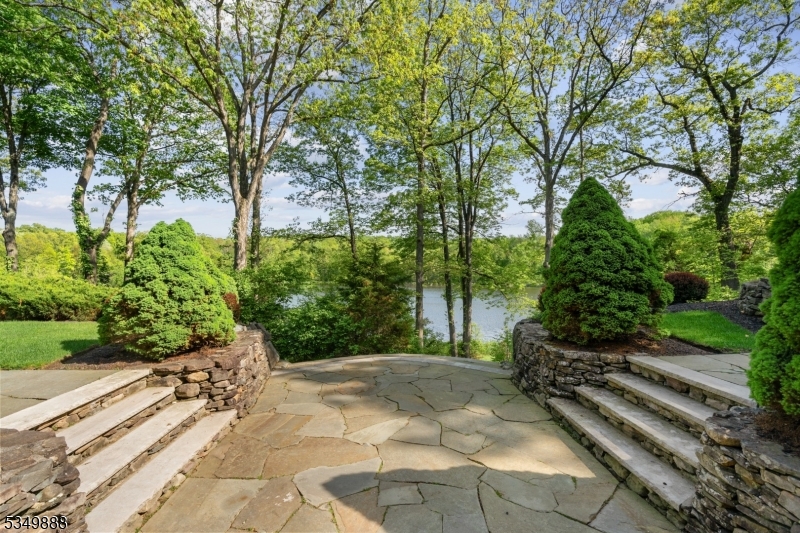 Sunset Lakes - Residential