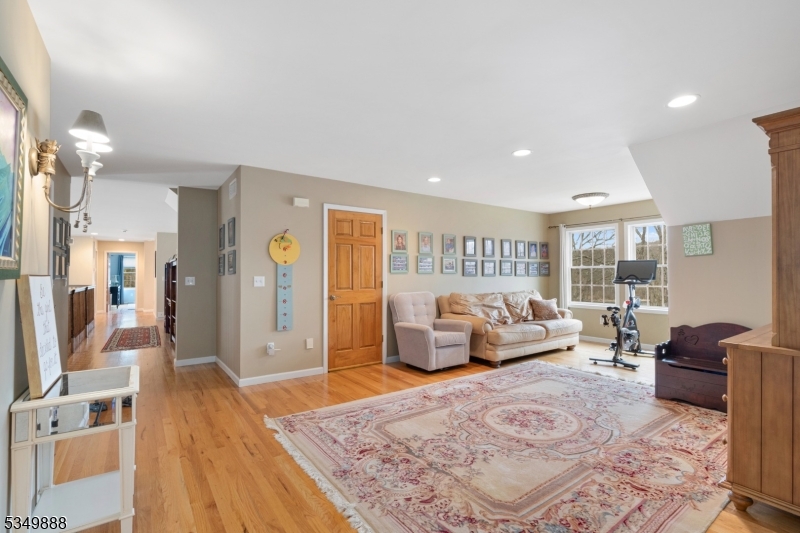 Sunset Lakes - Residential