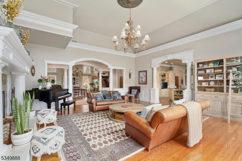 Sunset Lakes - Residential