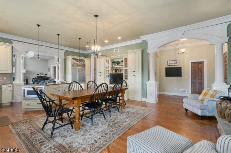 Sunset Lakes - Residential