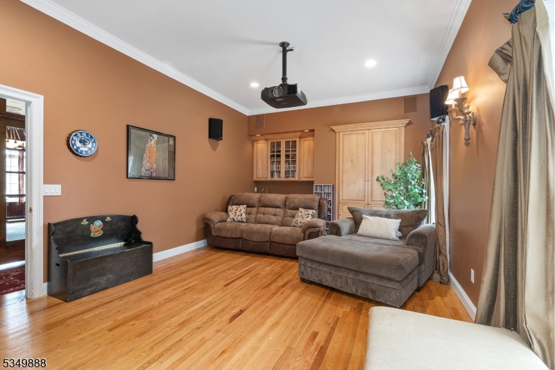 Sunset Lakes - Residential