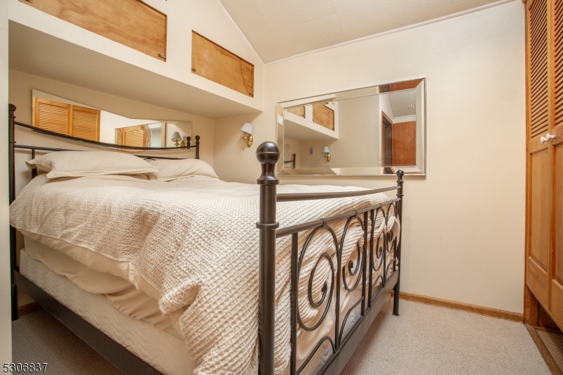 Rock Ridge - Residential