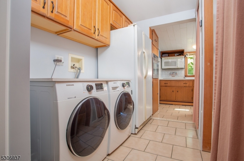 Rock Ridge - Residential