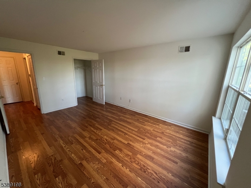 Seasons Glen - Residential