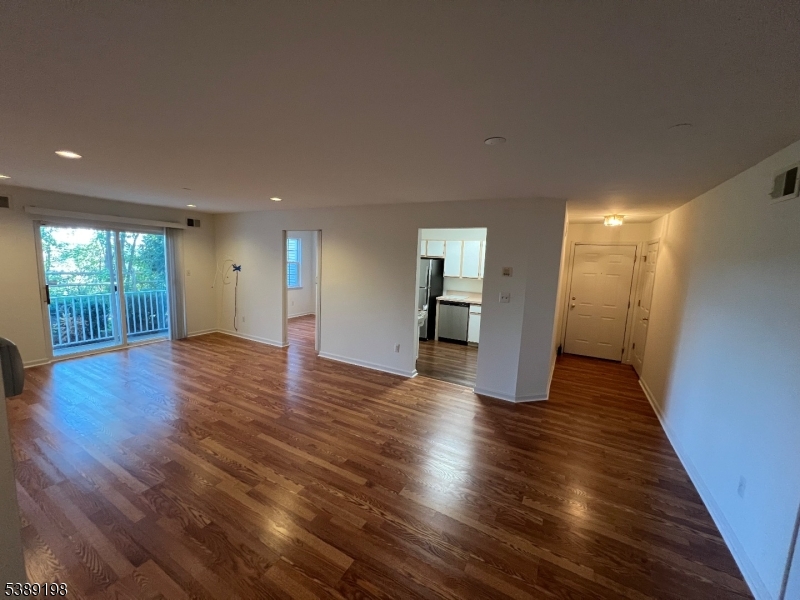 Seasons Glen - Residential