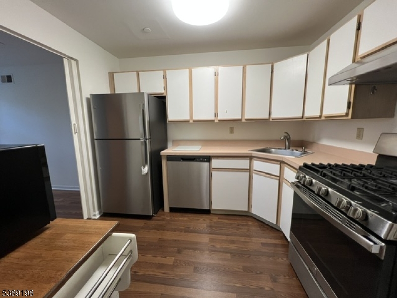 Seasons Glen - Residential