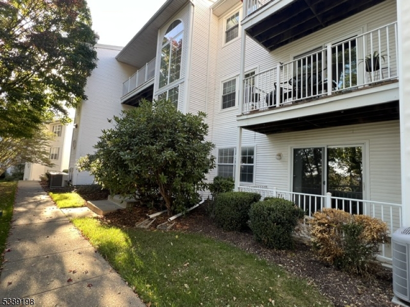 Seasons Glen - Residential