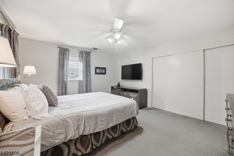 Broadlawn - Residential