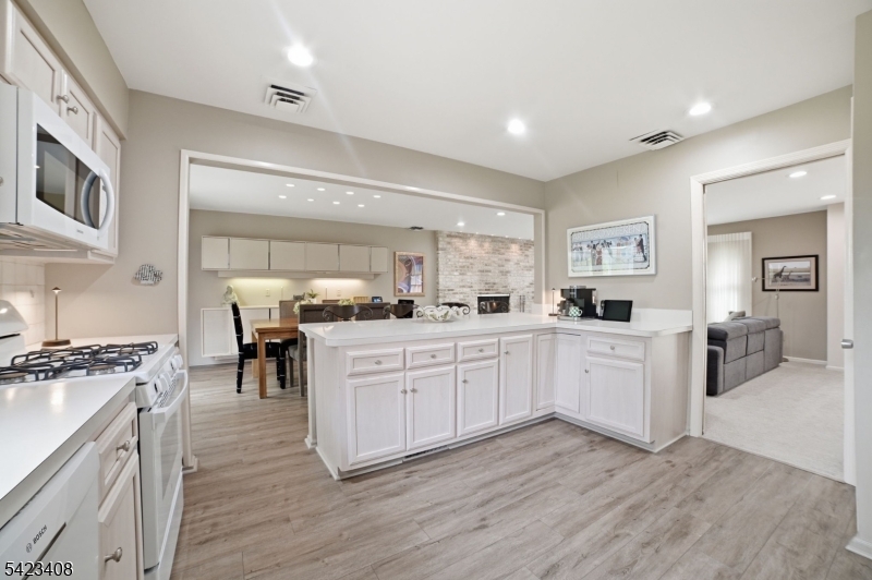 Broadlawn - Residential