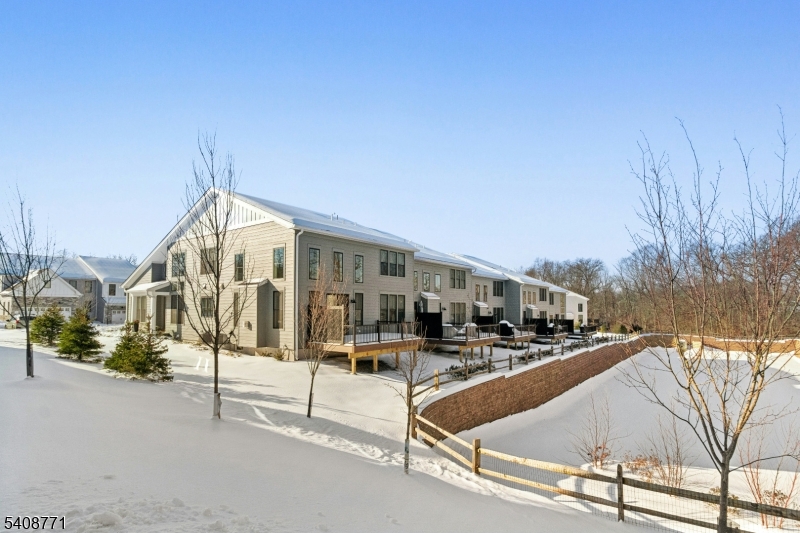 Carriages at Berkeley - Residential