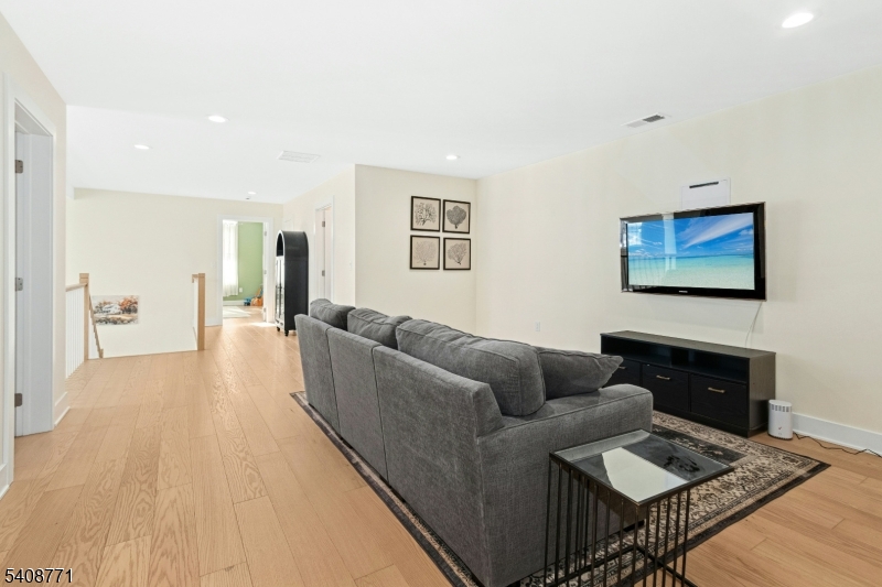 Carriages at Berkeley - Residential