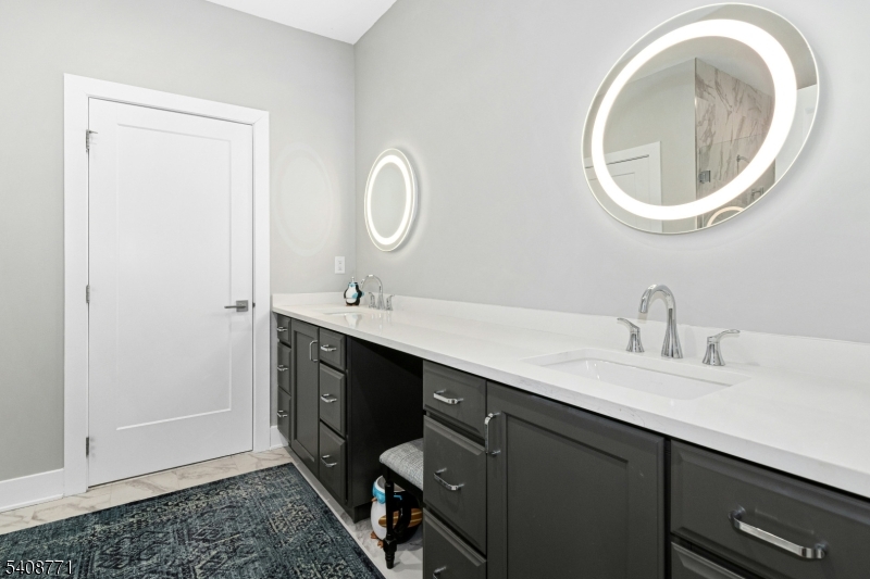 Carriages at Berkeley - Residential