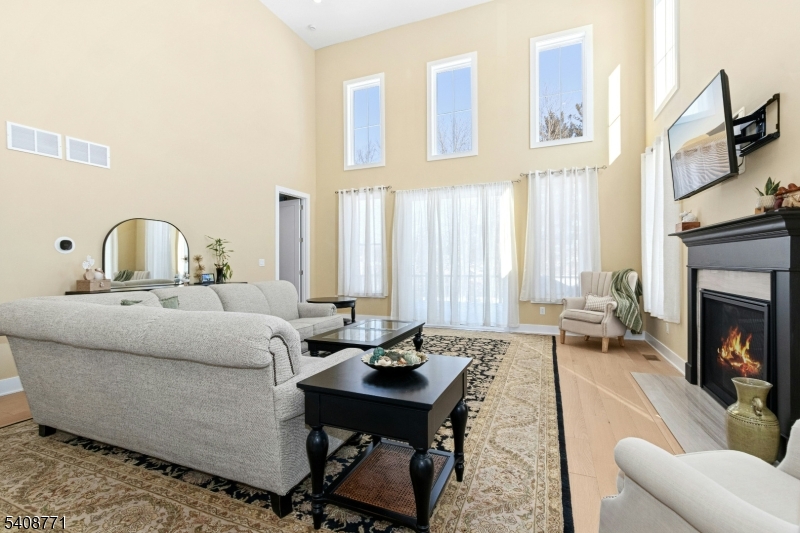 Carriages at Berkeley - Residential