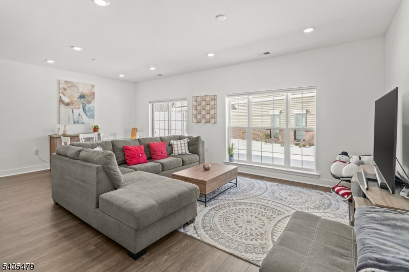 The Parke at Little Falls - Residential