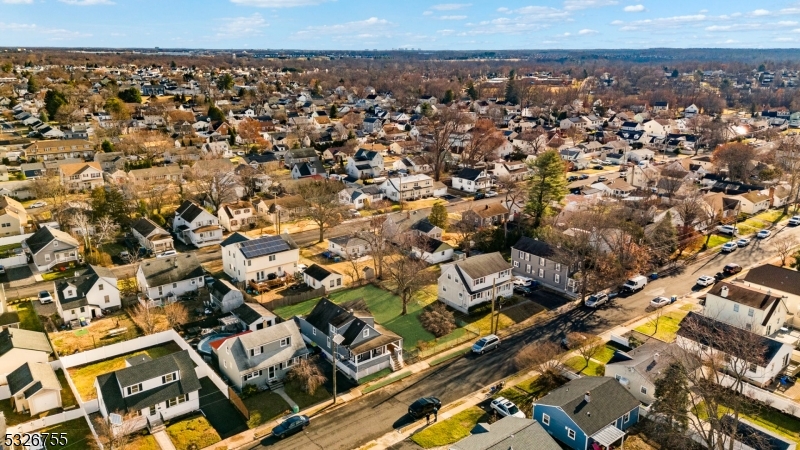 Manville Boro, New Jersey 08835, United States, 3 Bedrooms Bedrooms, ,2 BathroomsBathrooms,Residential,Active,24477