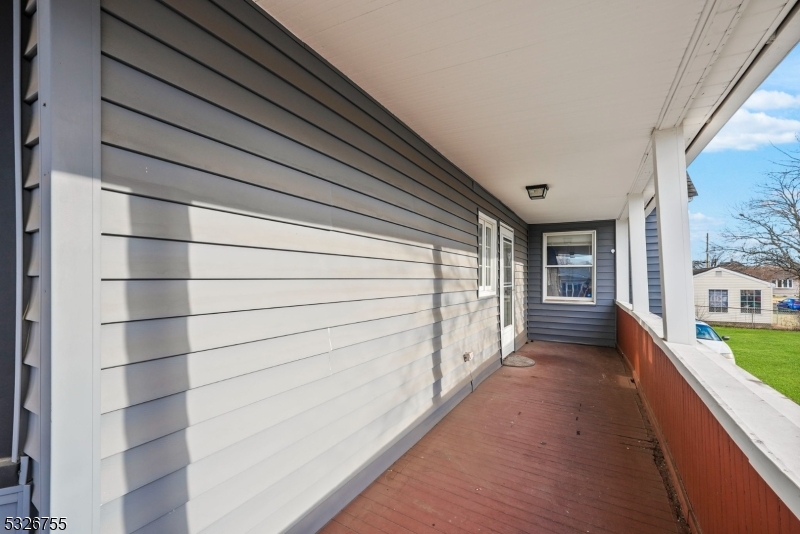 Manville Boro, New Jersey 08835, United States, 3 Bedrooms Bedrooms, ,2 BathroomsBathrooms,Residential,Active,24477