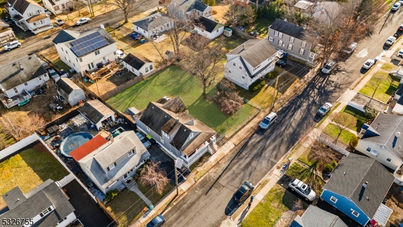 Manville Boro, New Jersey 08835, United States, 3 Bedrooms Bedrooms, ,2 BathroomsBathrooms,Residential,Active,24477