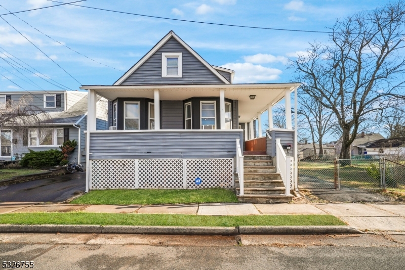 Manville Boro, New Jersey 08835, United States, 3 Bedrooms Bedrooms, ,2 BathroomsBathrooms,Residential,Active,24477