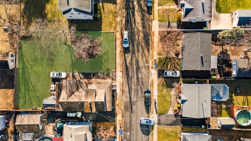 Manville Boro, New Jersey 08835, United States, 3 Bedrooms Bedrooms, ,2 BathroomsBathrooms,Residential,Active,24477