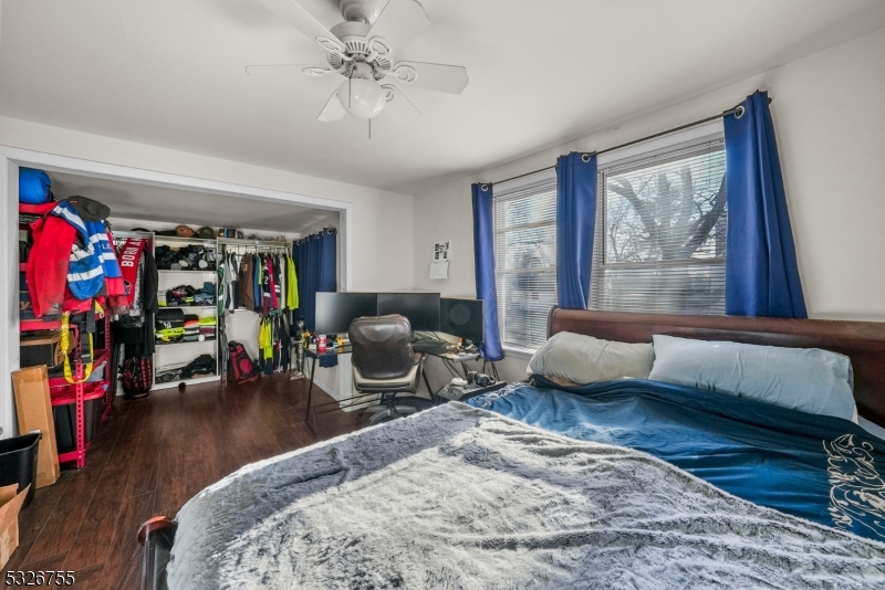 Manville Boro, New Jersey 08835, United States, 3 Bedrooms Bedrooms, ,2 BathroomsBathrooms,Residential,Active,24477