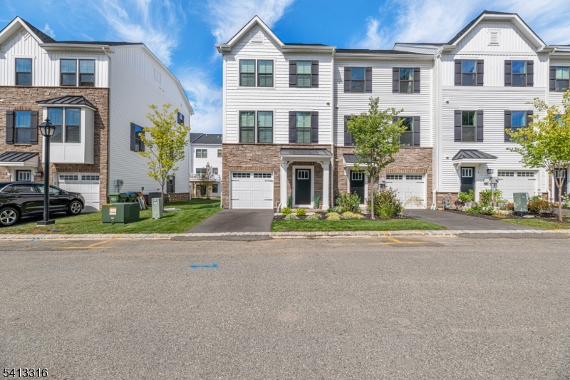 Hackettstown Crossing - Residential