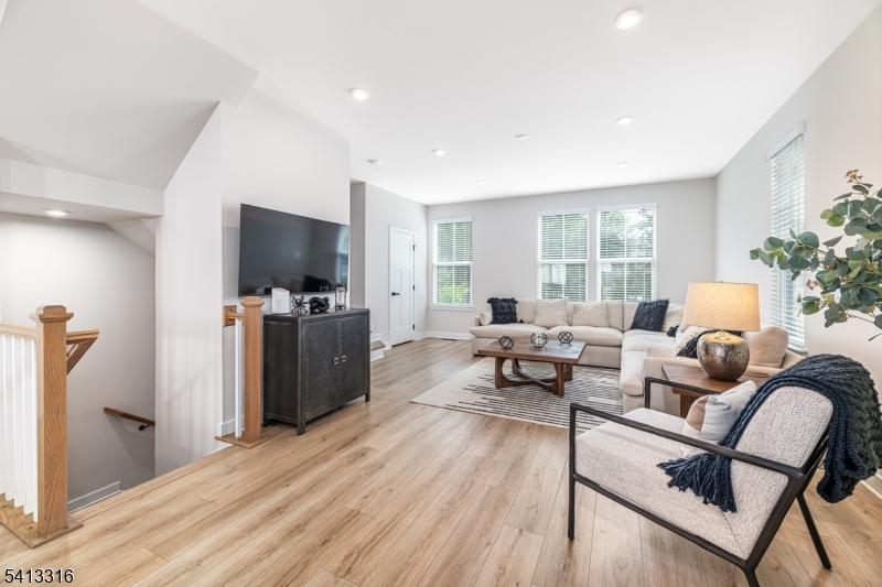 Hackettstown Crossing - Residential