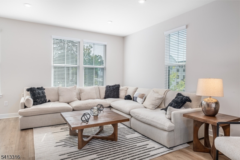 Hackettstown Crossing - Residential