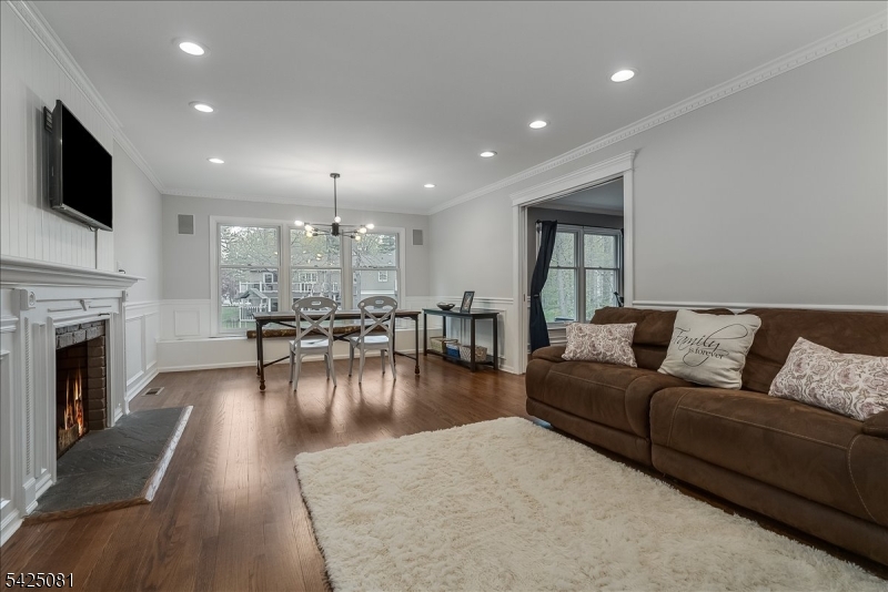 Baltusrol Top - Residential