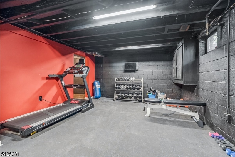 Baltusrol Top - Residential