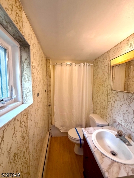 Gordon Lakes - Residential