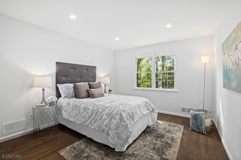 Hartshorn - Residential