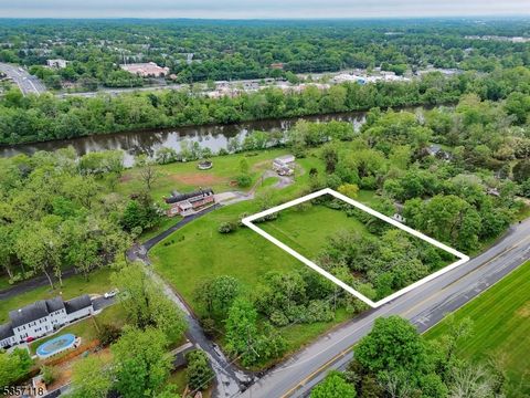 MLS: 3962208