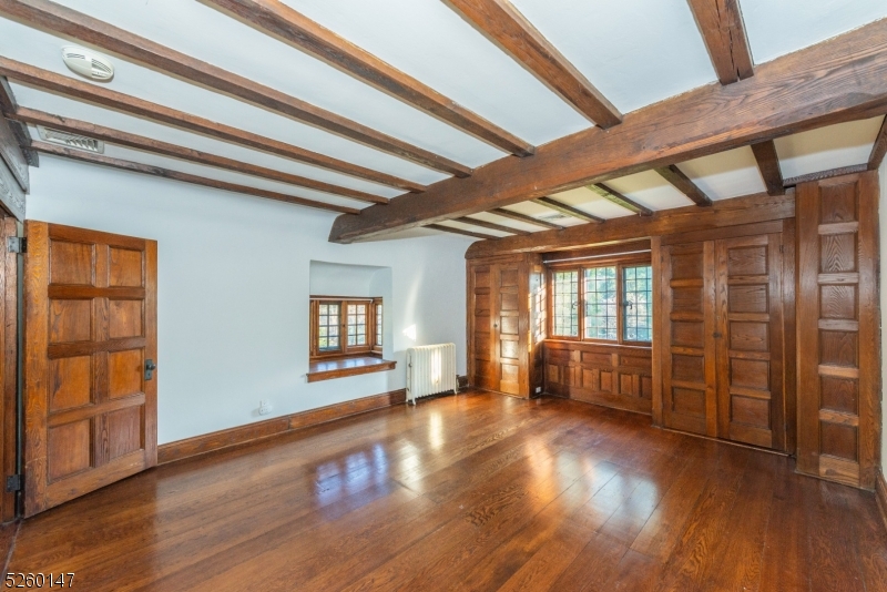 Old Short Hills - Residential