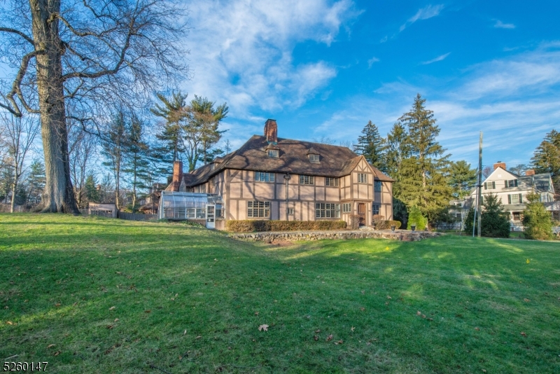 Old Short Hills - Residential