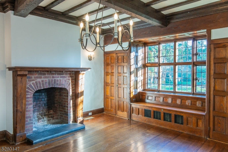 Old Short Hills - Residential