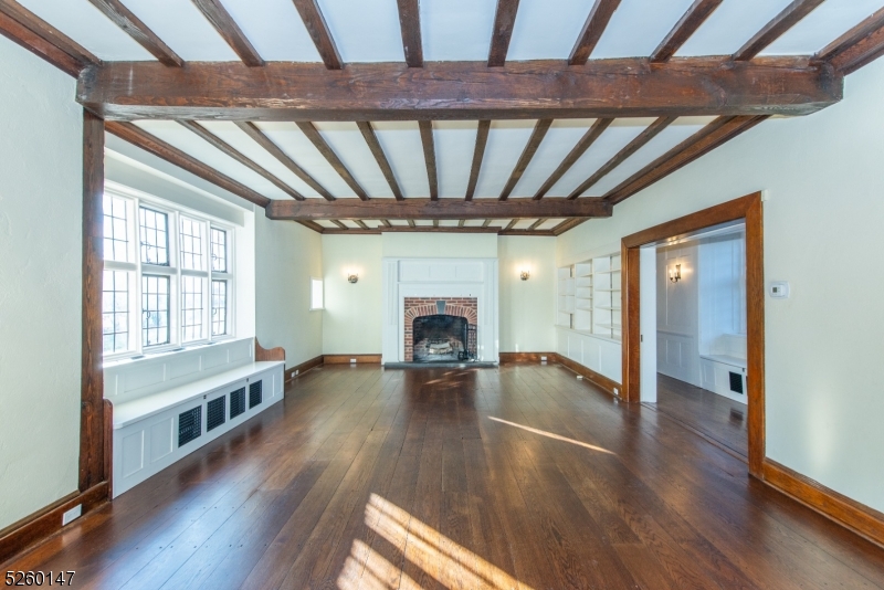 Old Short Hills - Residential