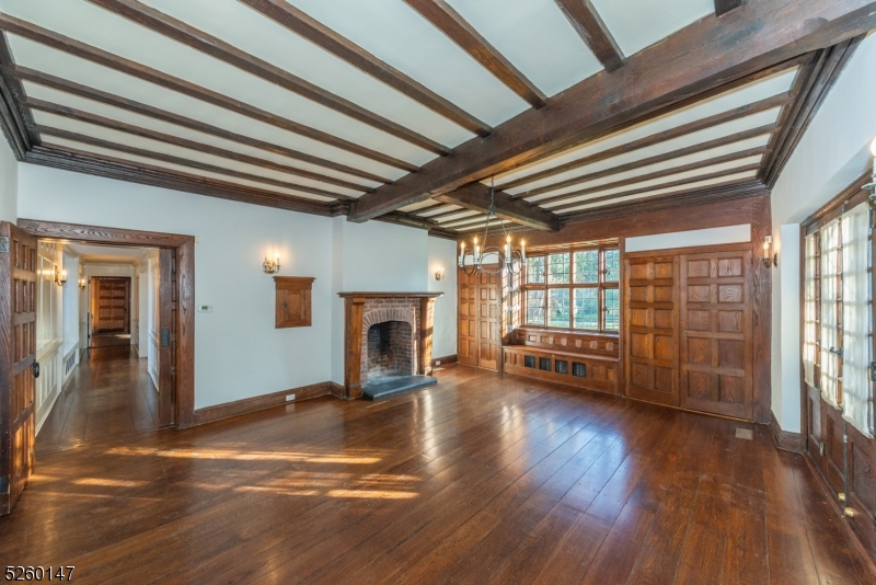 Old Short Hills - Residential