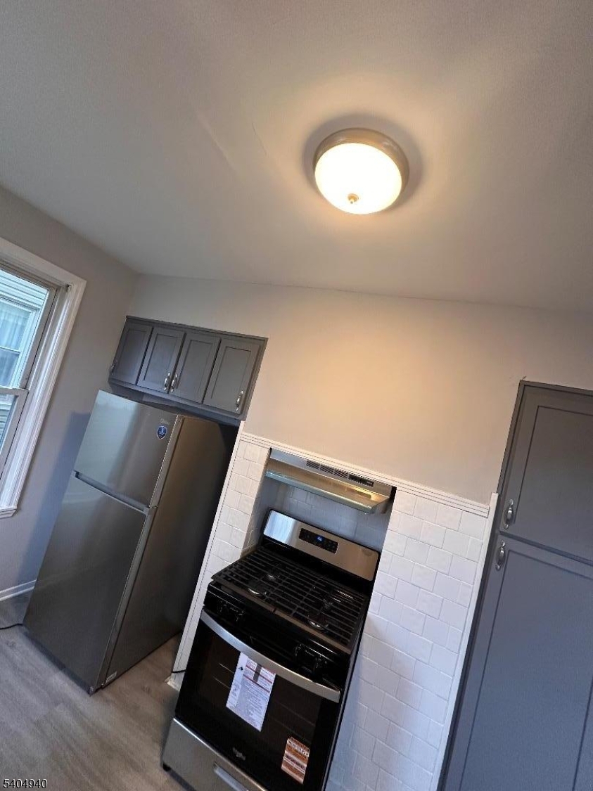 UPTOWN - Residential Lease