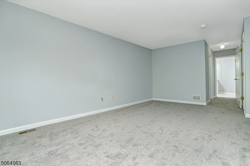 Mazdabrook - Residential