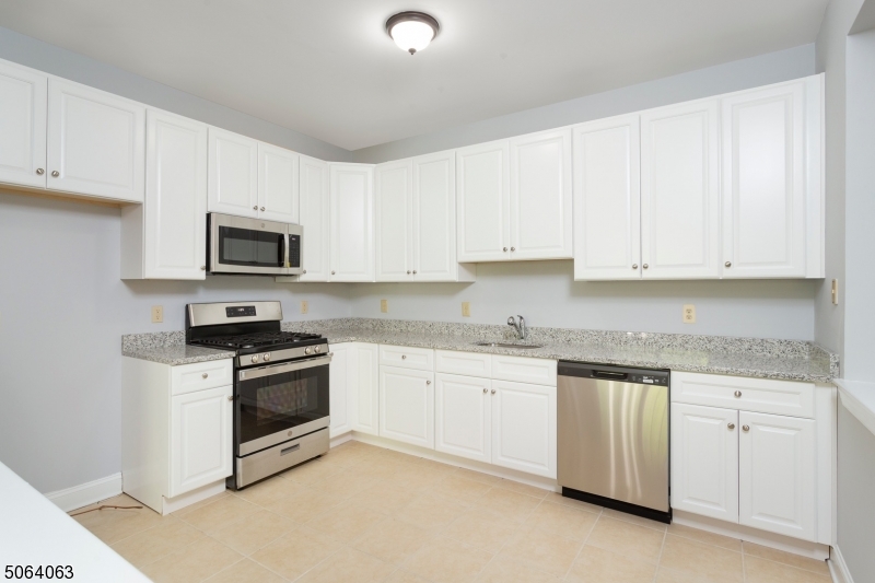 Mazdabrook - Residential