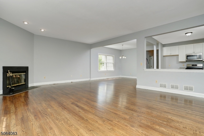 Mazdabrook - Residential