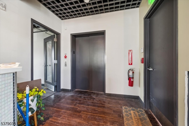 Berkeley Heights Twp., New Jersey 07922, United States, ,Residential,Active,198361