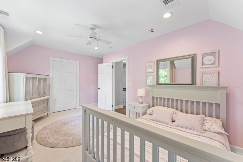 Kampfe Lake - Residential