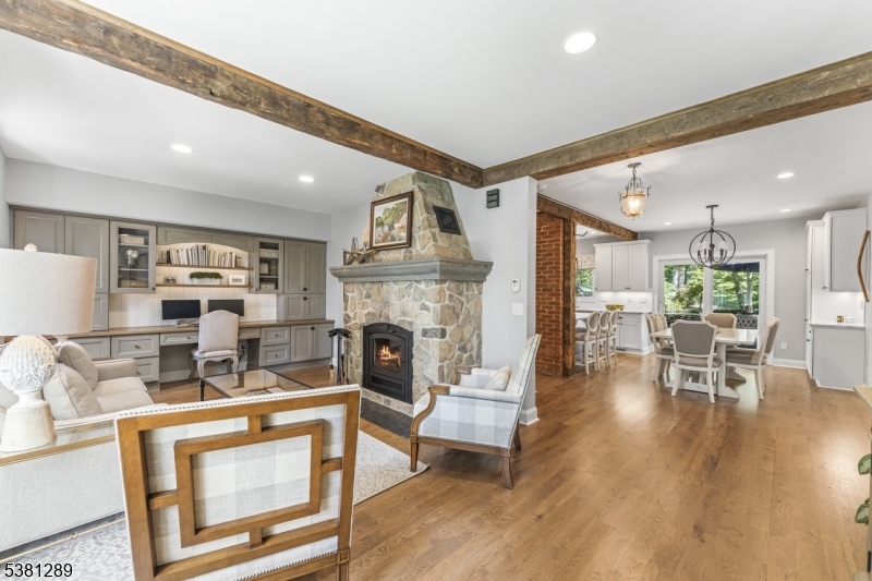 Kampfe Lake - Residential