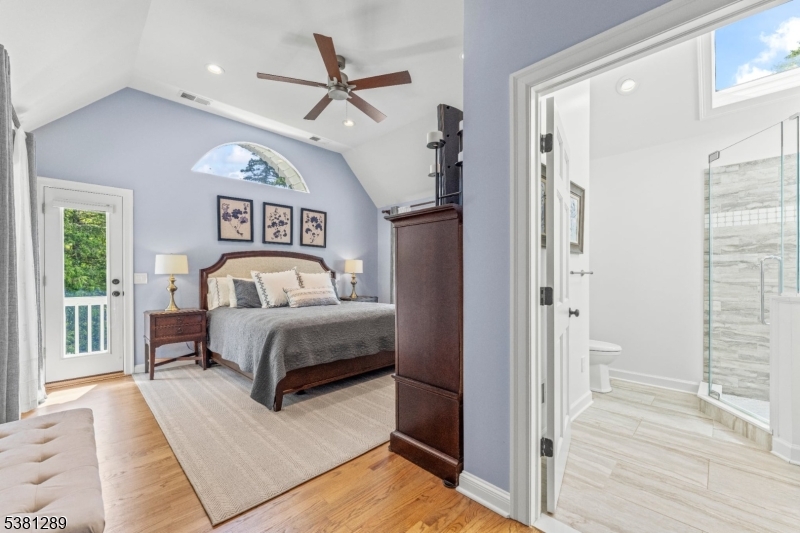 Kampfe Lake - Residential